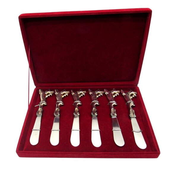 REINDEER Silver-Plated Butter Knives Cheese Spreaders in Red Velvet Case Vintage - Picture 6 of 10